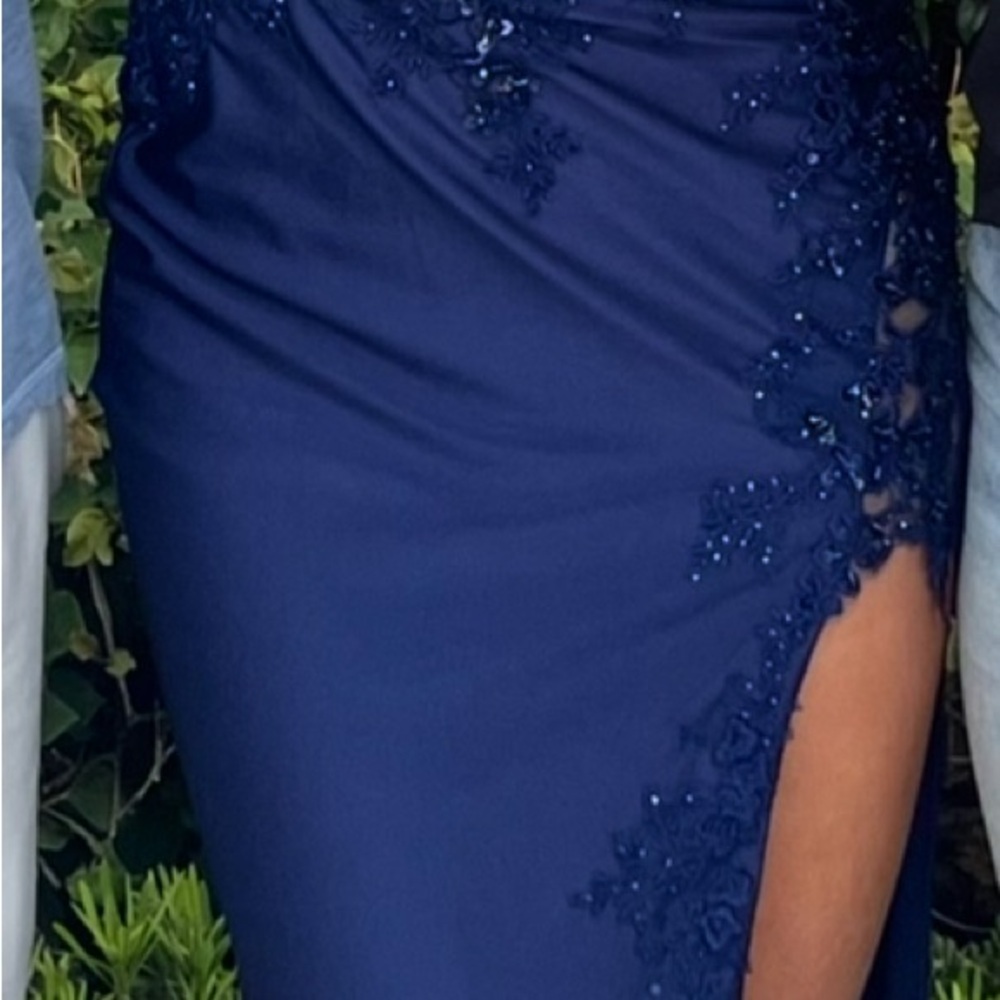 Sherri Hill prom dress size 2 - Picture 2 of 3